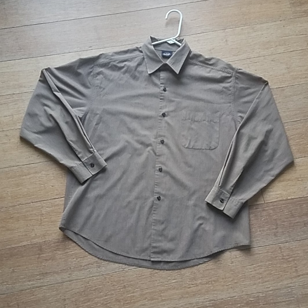Dockers Button Down Shirt